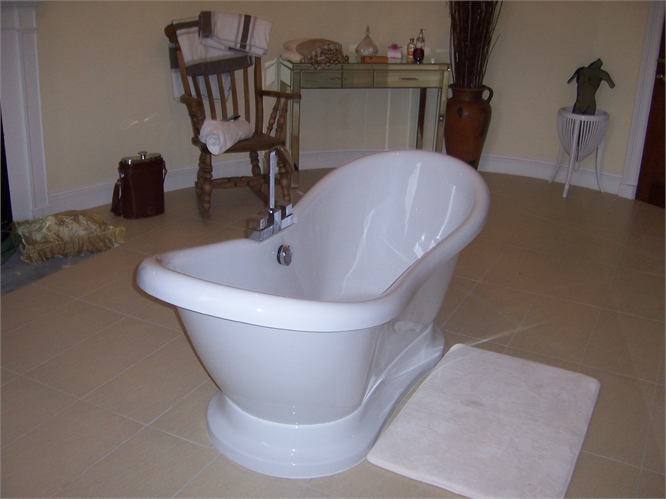 Stylish Bathroom Instalaltion